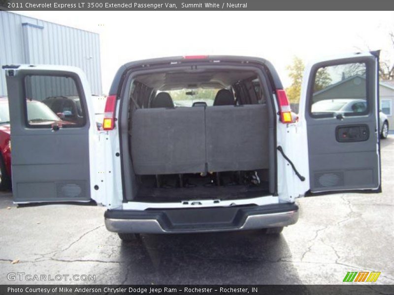 Summit White / Neutral 2011 Chevrolet Express LT 3500 Extended Passenger Van