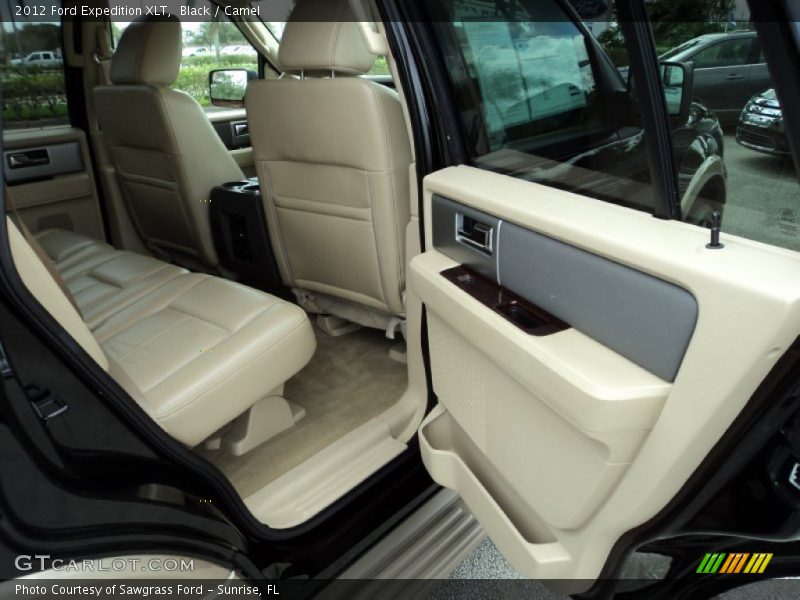 Black / Camel 2012 Ford Expedition XLT