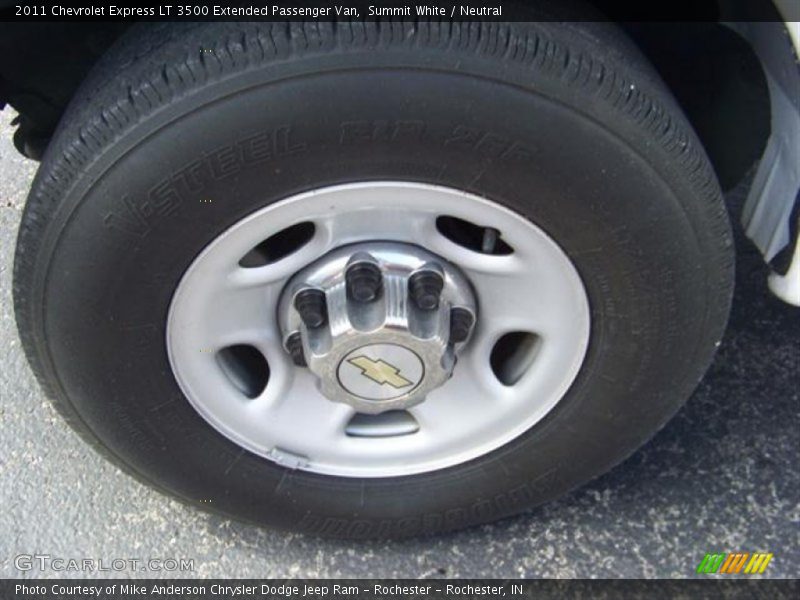 Summit White / Neutral 2011 Chevrolet Express LT 3500 Extended Passenger Van