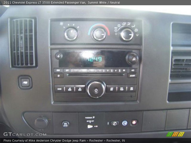 Summit White / Neutral 2011 Chevrolet Express LT 3500 Extended Passenger Van