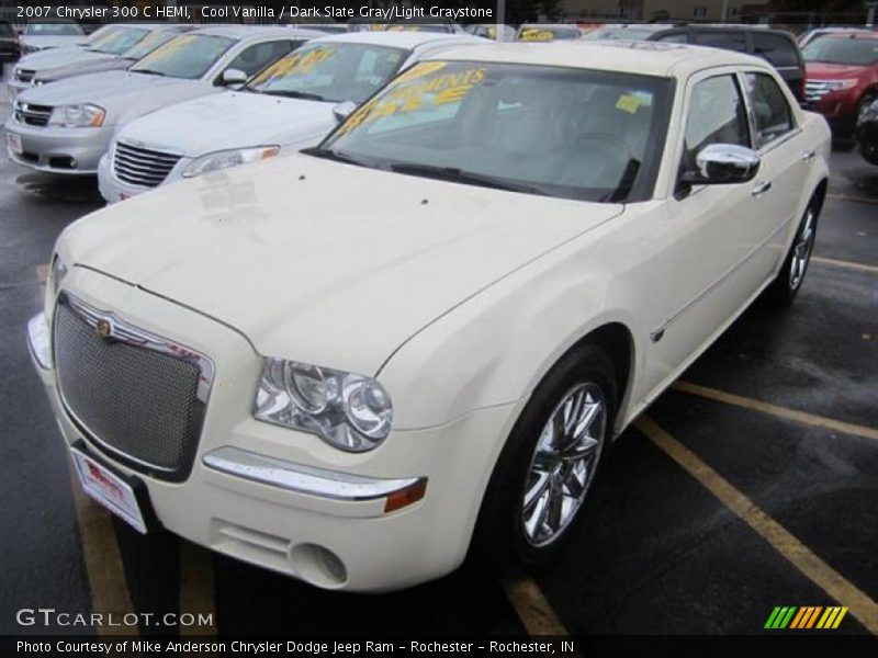 Cool Vanilla / Dark Slate Gray/Light Graystone 2007 Chrysler 300 C HEMI