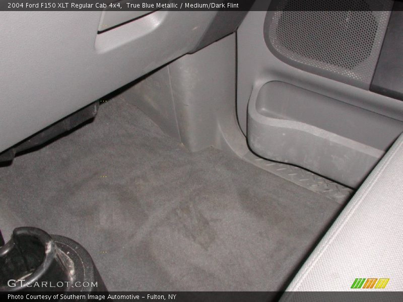 True Blue Metallic / Medium/Dark Flint 2004 Ford F150 XLT Regular Cab 4x4