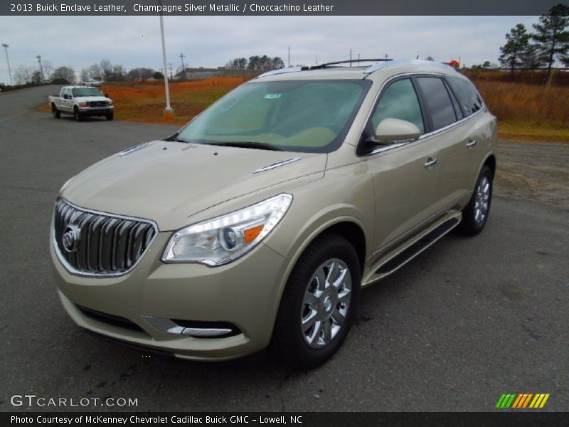 Front 3/4 View of 2013 Enclave Leather