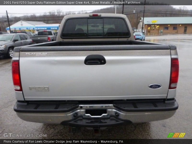 Silver Metallic / Medium Parchment 2001 Ford F250 Super Duty Platinum Edition Super Crew 4x4