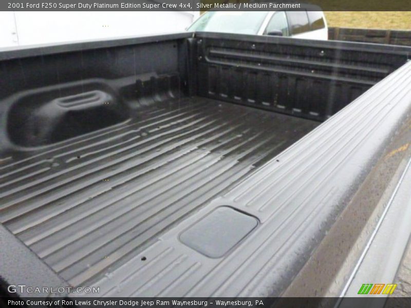 Silver Metallic / Medium Parchment 2001 Ford F250 Super Duty Platinum Edition Super Crew 4x4
