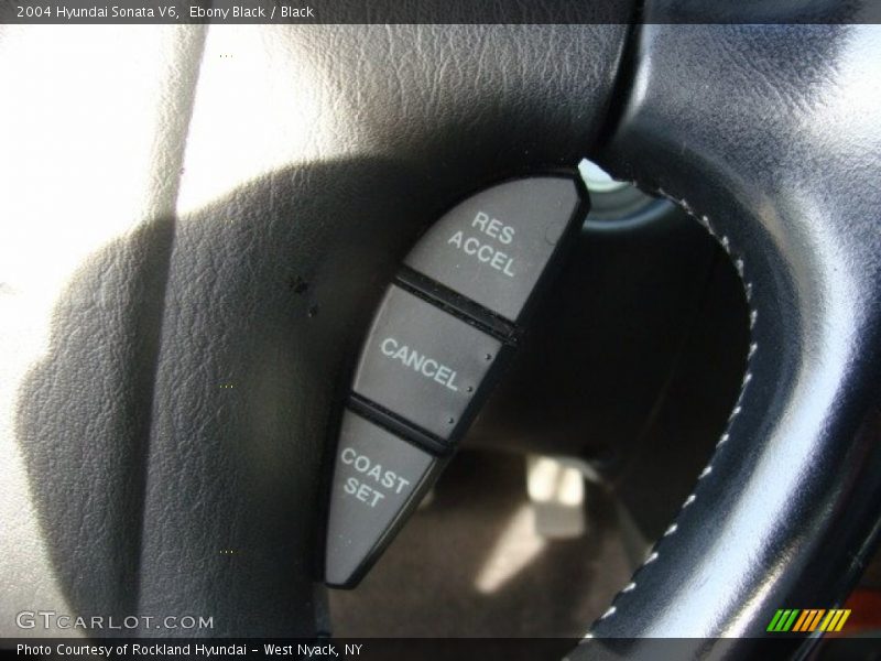 Ebony Black / Black 2004 Hyundai Sonata V6