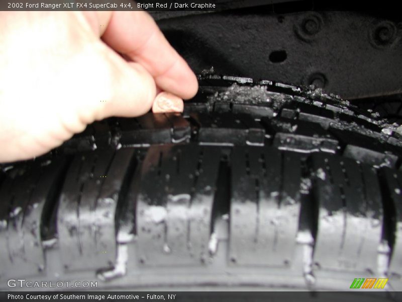 Bright Red / Dark Graphite 2002 Ford Ranger XLT FX4 SuperCab 4x4