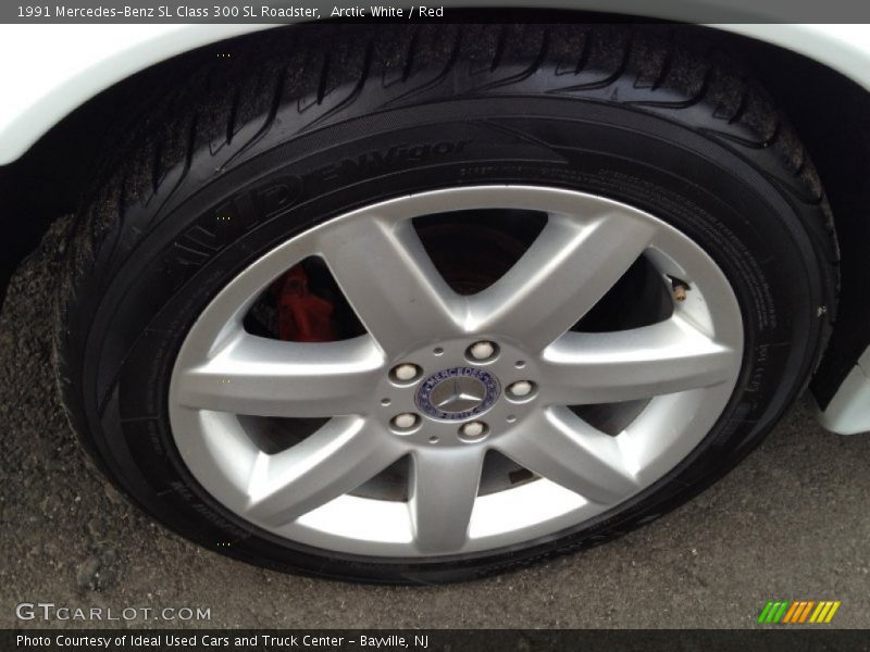 Arctic White / Red 1991 Mercedes-Benz SL Class 300 SL Roadster