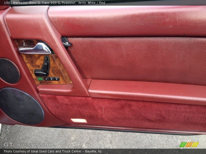 Arctic White / Red 1991 Mercedes-Benz SL Class 300 SL Roadster