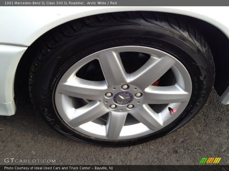 Arctic White / Red 1991 Mercedes-Benz SL Class 300 SL Roadster