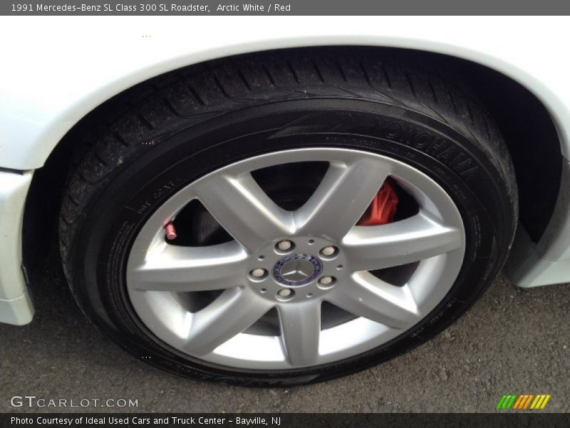 Arctic White / Red 1991 Mercedes-Benz SL Class 300 SL Roadster