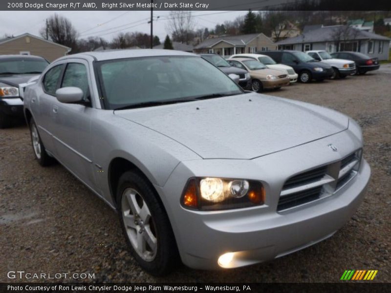 Front 3/4 View of 2008 Charger R/T AWD