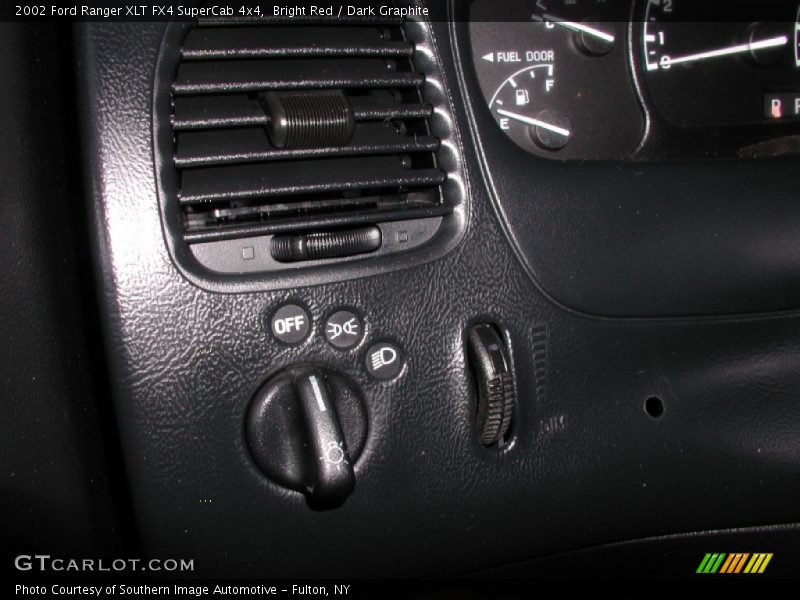 Bright Red / Dark Graphite 2002 Ford Ranger XLT FX4 SuperCab 4x4