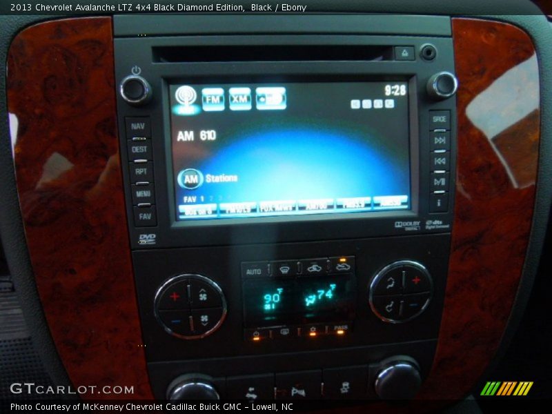 Black / Ebony 2013 Chevrolet Avalanche LTZ 4x4 Black Diamond Edition