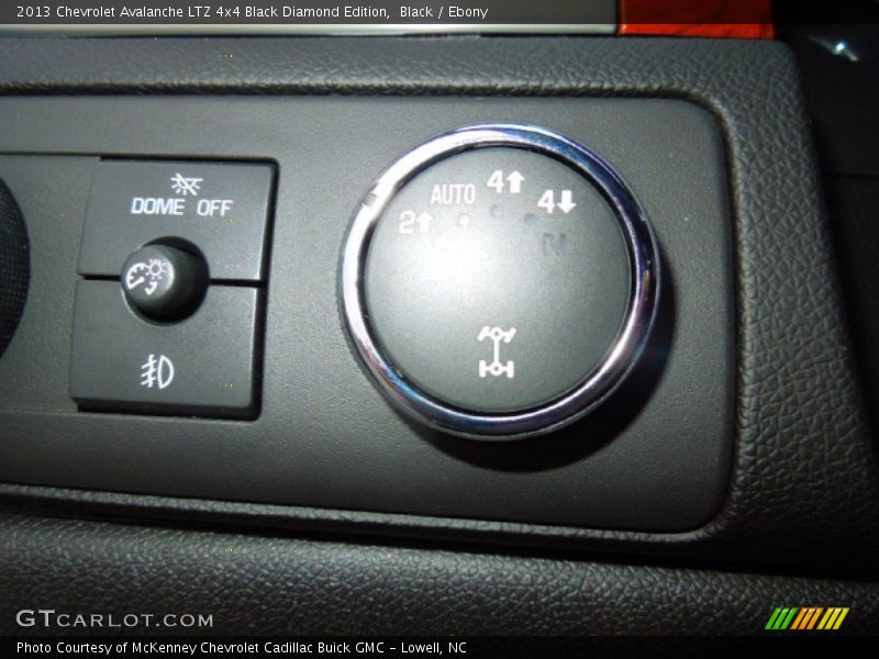Black / Ebony 2013 Chevrolet Avalanche LTZ 4x4 Black Diamond Edition