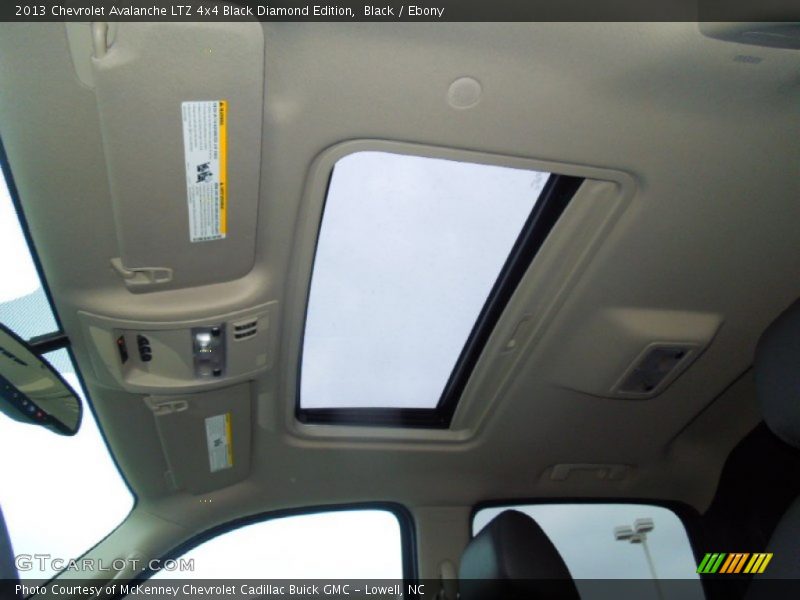 Black / Ebony 2013 Chevrolet Avalanche LTZ 4x4 Black Diamond Edition