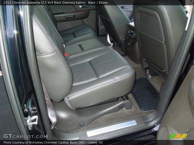 Black / Ebony 2013 Chevrolet Avalanche LTZ 4x4 Black Diamond Edition