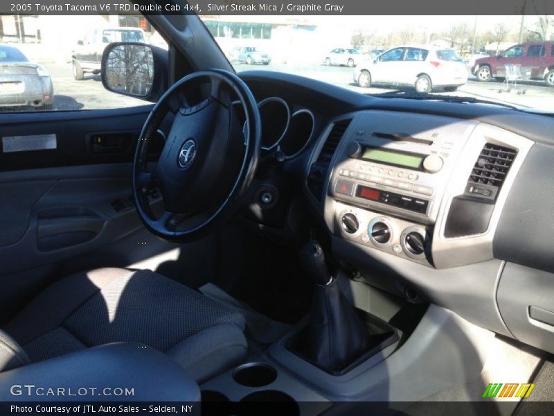 Silver Streak Mica / Graphite Gray 2005 Toyota Tacoma V6 TRD Double Cab 4x4