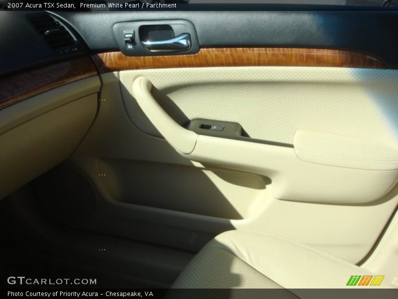 Premium White Pearl / Parchment 2007 Acura TSX Sedan