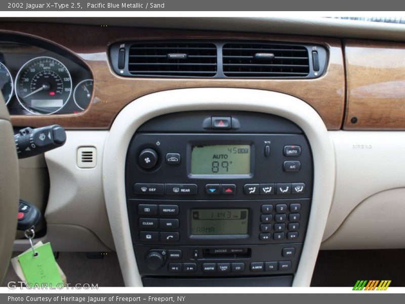 Controls of 2002 X-Type 2.5