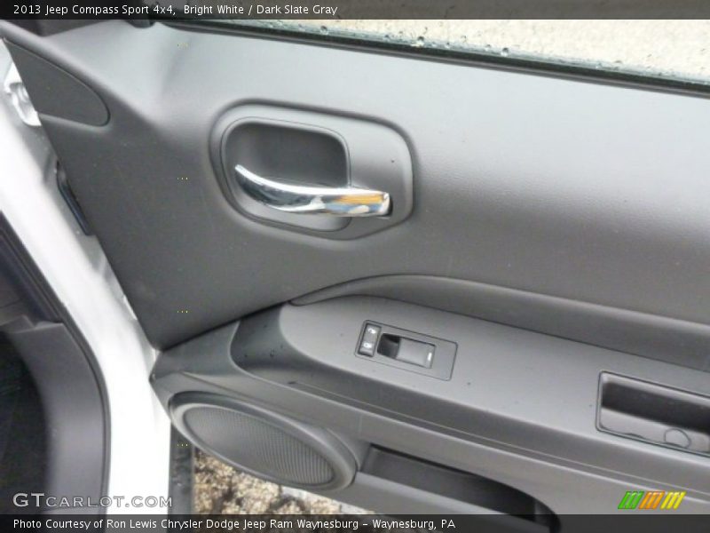 Bright White / Dark Slate Gray 2013 Jeep Compass Sport 4x4