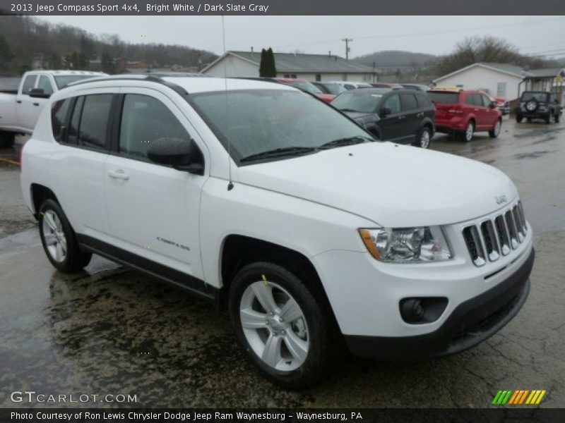 Bright White / Dark Slate Gray 2013 Jeep Compass Sport 4x4