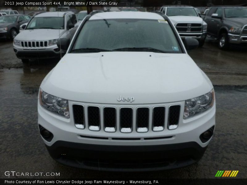 Bright White / Dark Slate Gray 2013 Jeep Compass Sport 4x4