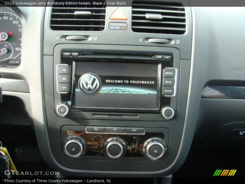 Black / Titan Black 2010 Volkswagen Jetta Wolfsburg Edition Sedan