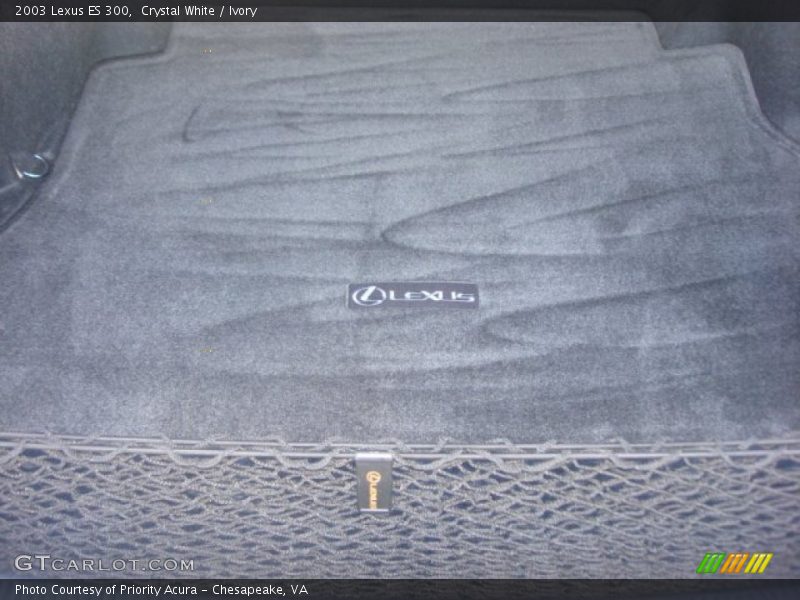 Crystal White / Ivory 2003 Lexus ES 300