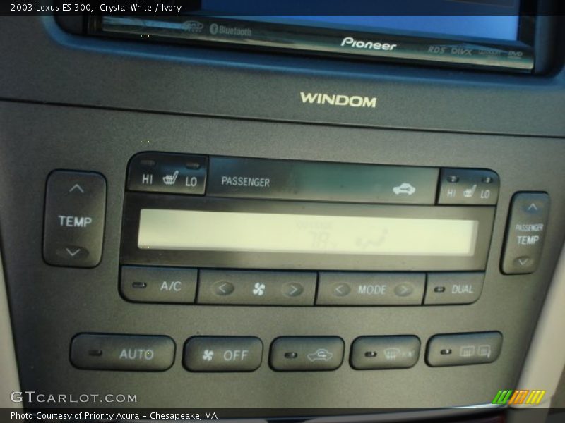 Crystal White / Ivory 2003 Lexus ES 300