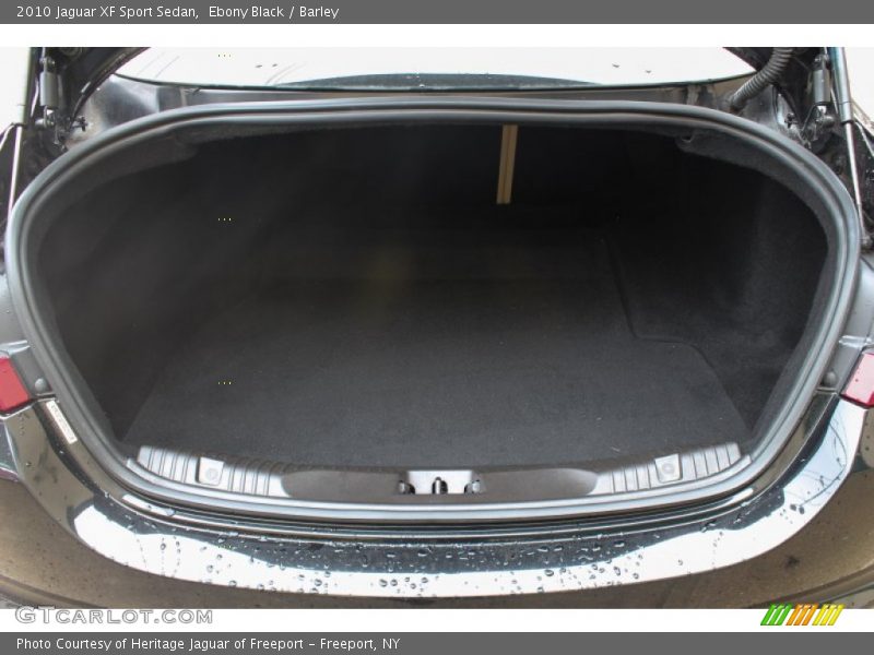Ebony Black / Barley 2010 Jaguar XF Sport Sedan