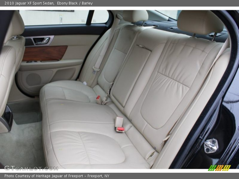 Ebony Black / Barley 2010 Jaguar XF Sport Sedan