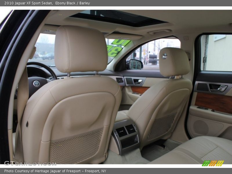 Ebony Black / Barley 2010 Jaguar XF Sport Sedan
