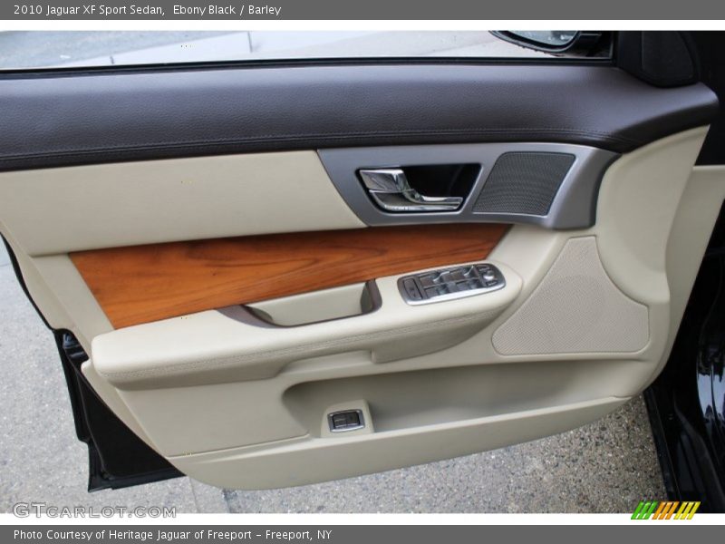 Ebony Black / Barley 2010 Jaguar XF Sport Sedan