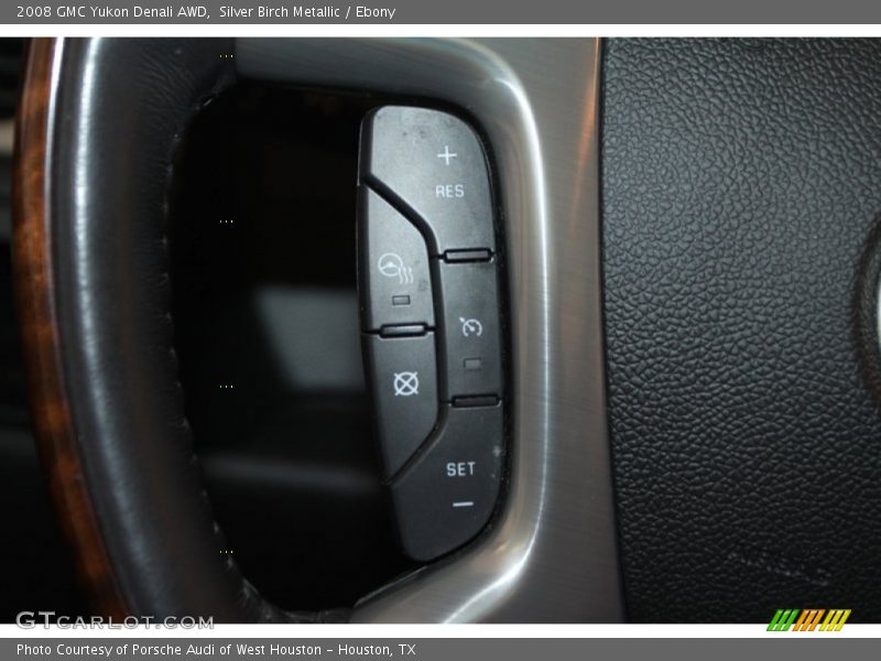 Silver Birch Metallic / Ebony 2008 GMC Yukon Denali AWD