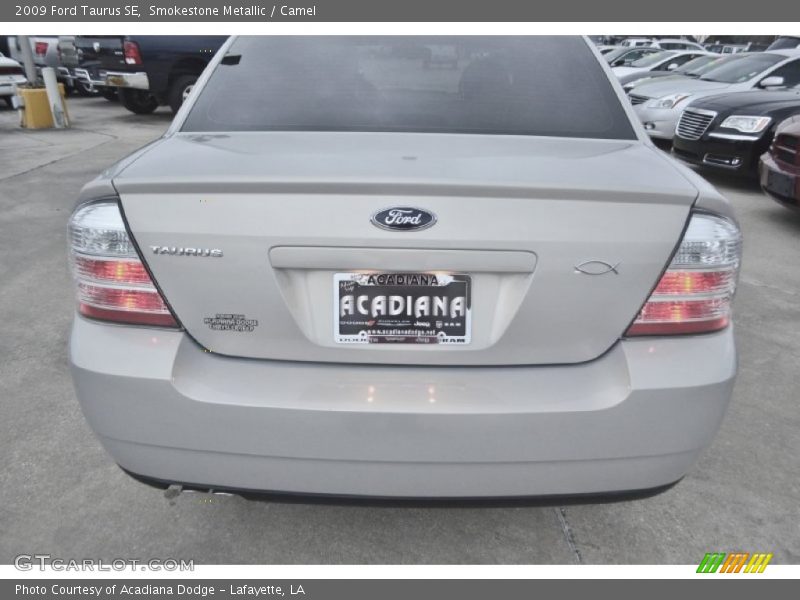 Smokestone Metallic / Camel 2009 Ford Taurus SE