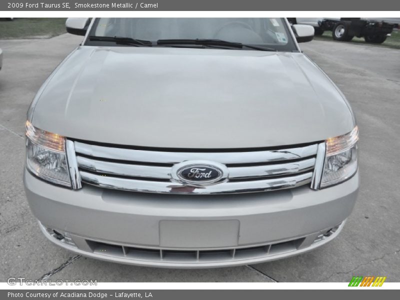 Smokestone Metallic / Camel 2009 Ford Taurus SE