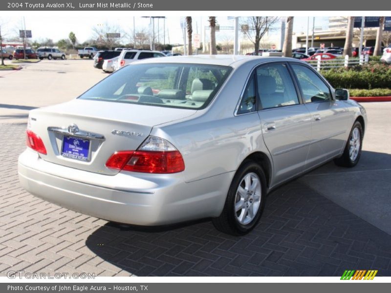Lunar Mist Metallic / Stone 2004 Toyota Avalon XL