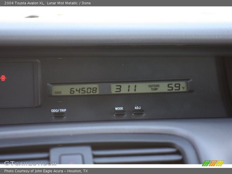 Lunar Mist Metallic / Stone 2004 Toyota Avalon XL