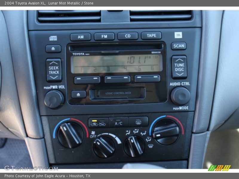 Lunar Mist Metallic / Stone 2004 Toyota Avalon XL