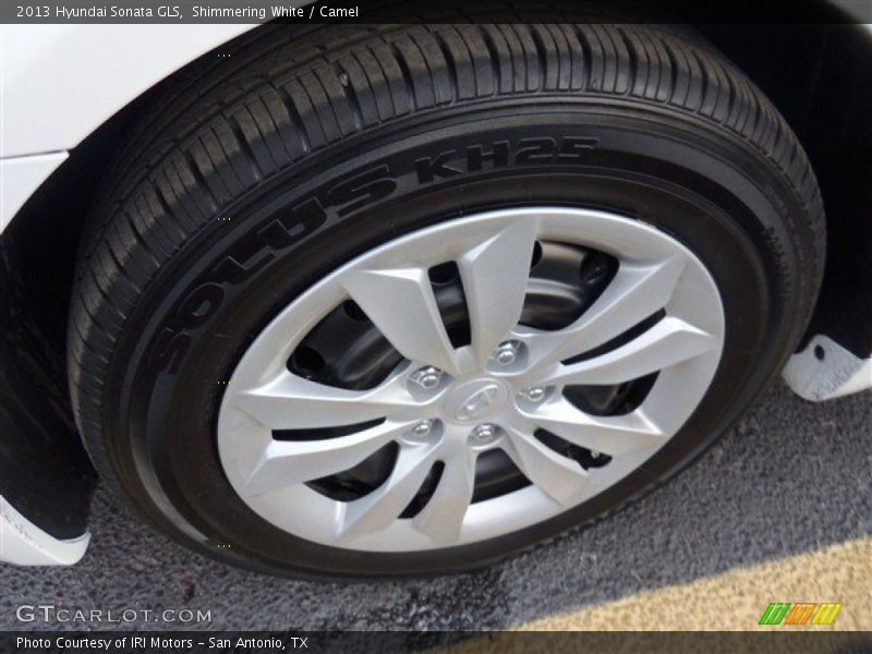 Shimmering White / Camel 2013 Hyundai Sonata GLS
