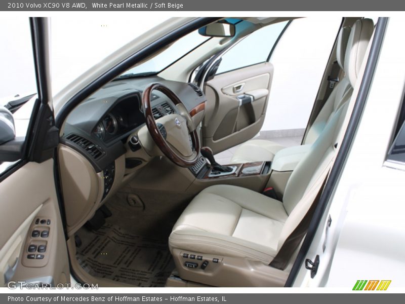  2010 XC90 V8 AWD Soft Beige Interior