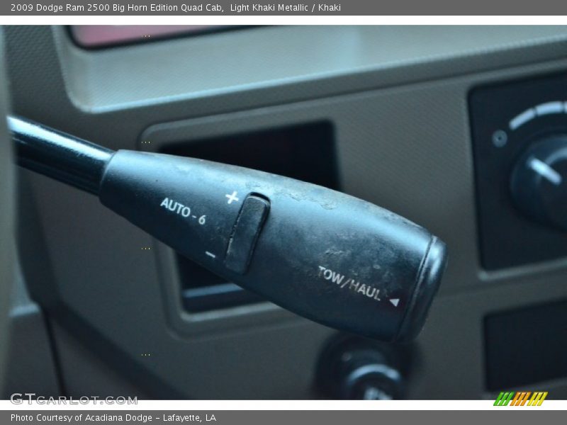 Light Khaki Metallic / Khaki 2009 Dodge Ram 2500 Big Horn Edition Quad Cab