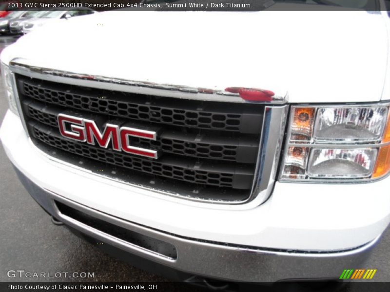 Summit White / Dark Titanium 2013 GMC Sierra 2500HD Extended Cab 4x4 Chassis