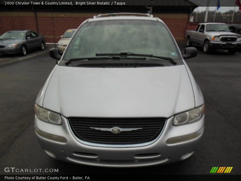 Bright Silver Metallic / Taupe 2000 Chrysler Town & Country Limited