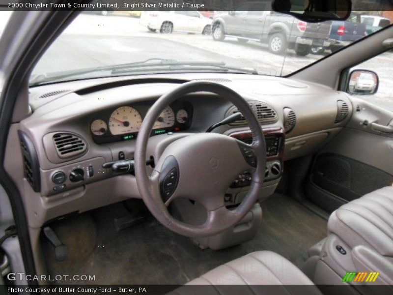 Taupe Interior - 2000 Town & Country Limited 