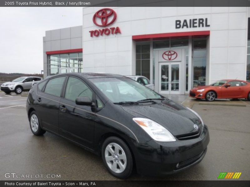 Black / Ivory/Brown 2005 Toyota Prius Hybrid