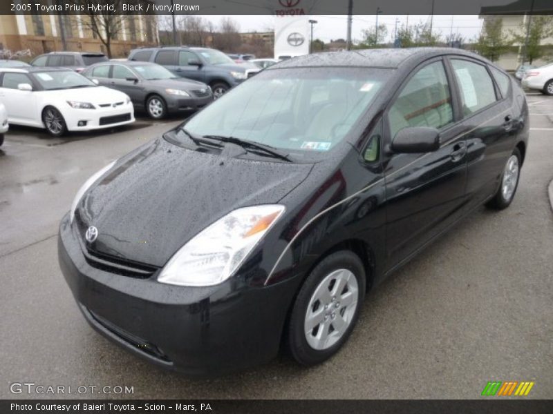 Black / Ivory/Brown 2005 Toyota Prius Hybrid
