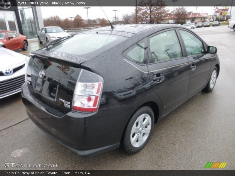 Black / Ivory/Brown 2005 Toyota Prius Hybrid