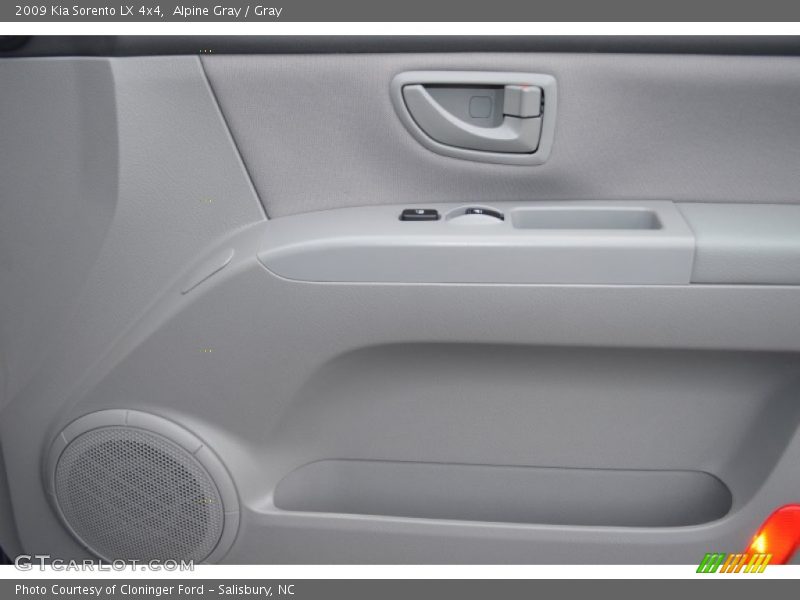 Alpine Gray / Gray 2009 Kia Sorento LX 4x4